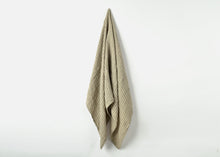 Load image into Gallery viewer, 100% linen bath towels
