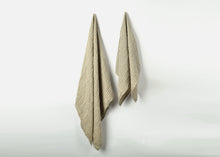 Load image into Gallery viewer, 100% Linen Hair Towel
